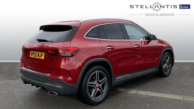 Used Mercedes GLA200 AMG line 161 HP (118 kW) 2020 Red SUV