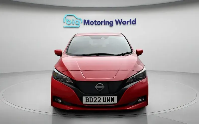 Used Nissan Leaf Tekna 110 kW (150 HP) 2025 Hatchback