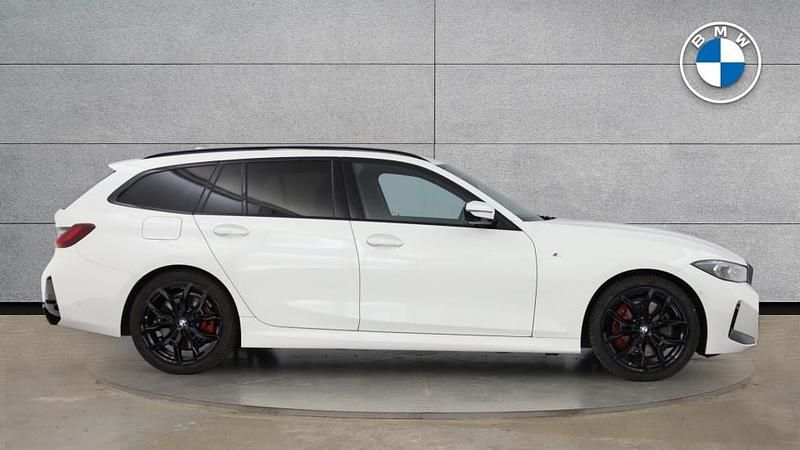 Used BMW 320 M Sport 181 HP (133 kW) 2025 White Estate
