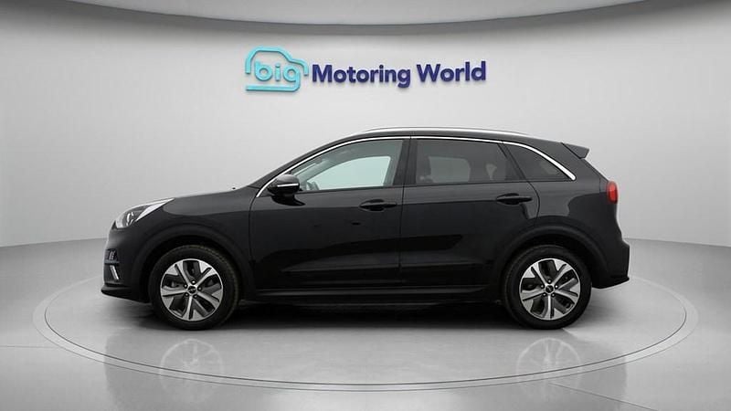 Used Kia e-Niro 147 kW (201 HP) 2022 SUV