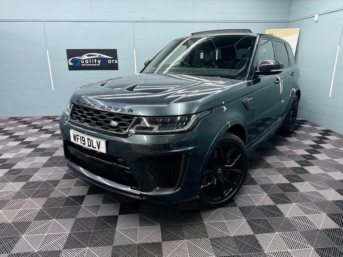 Used Land Rover Range Rover Sport SVR 575 HP (422 kW) 2019 Grey SUV