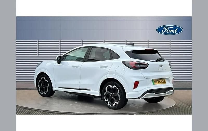 Used Ford Puma Gen-E Premium 122 kW (167 HP) 2025 White SUV