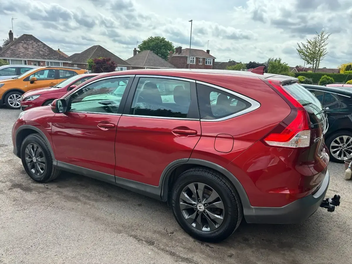 Used Honda CR-V SE 120 HP (88 kW) 2014 Red SUV