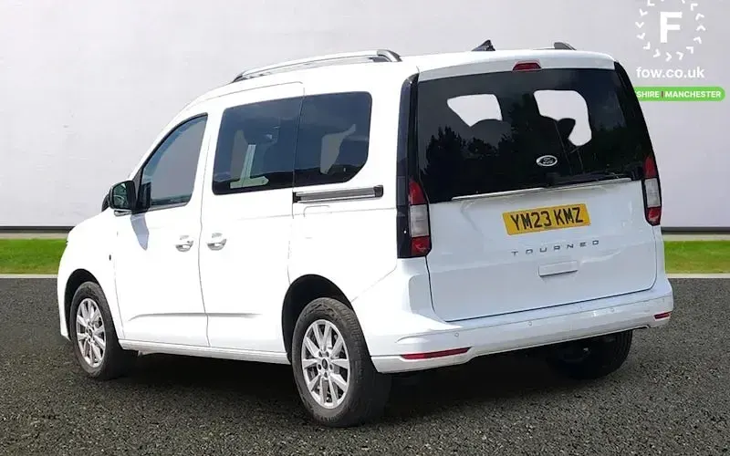 Used Ford Tourneo Connect Titanium 122 HP (89 kW) 2026 MPV