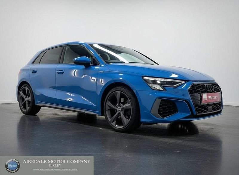 Used Audi A3 Sportback S-Line 150 HP (110 kW) 2021 Blue Hatchback