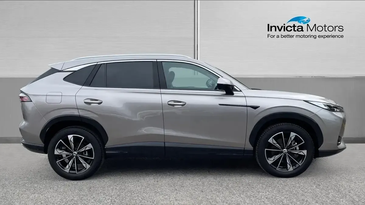 New MG HS SE 170 HP (125 kW) 2026 Sterling silver SUV