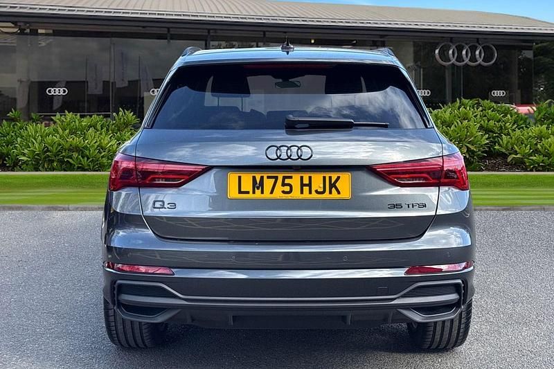 New Audi Q3 Black Edition 150 HP (110 kW) 2025 Grey SUV