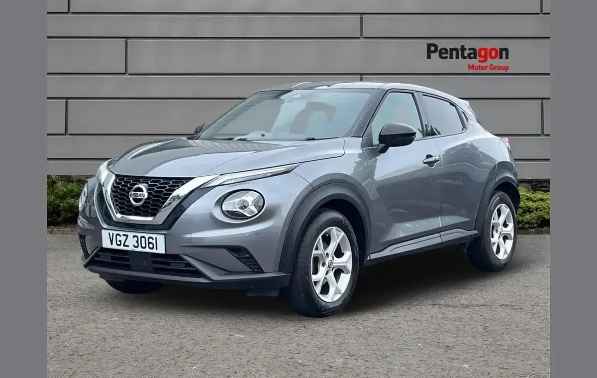 Used Nissan Juke N-Connecta 112 HP (82 kW) 2021 Grey SUV