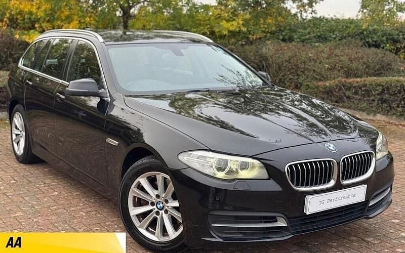 Used 2016 BMW 520 Estate | £8,000 (Super price) - Image 1/4