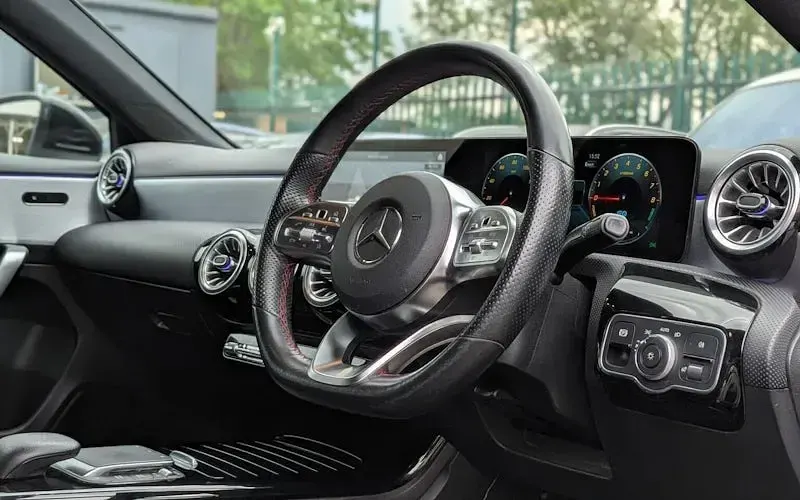 Used Mercedes A250 AMG Line Premium 218 HP (160 kW) 2021 Black Hatchback