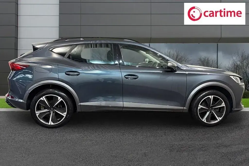 Begagnad Cupra Formentor 204 HK (150 kW) 2024 Grå SUV