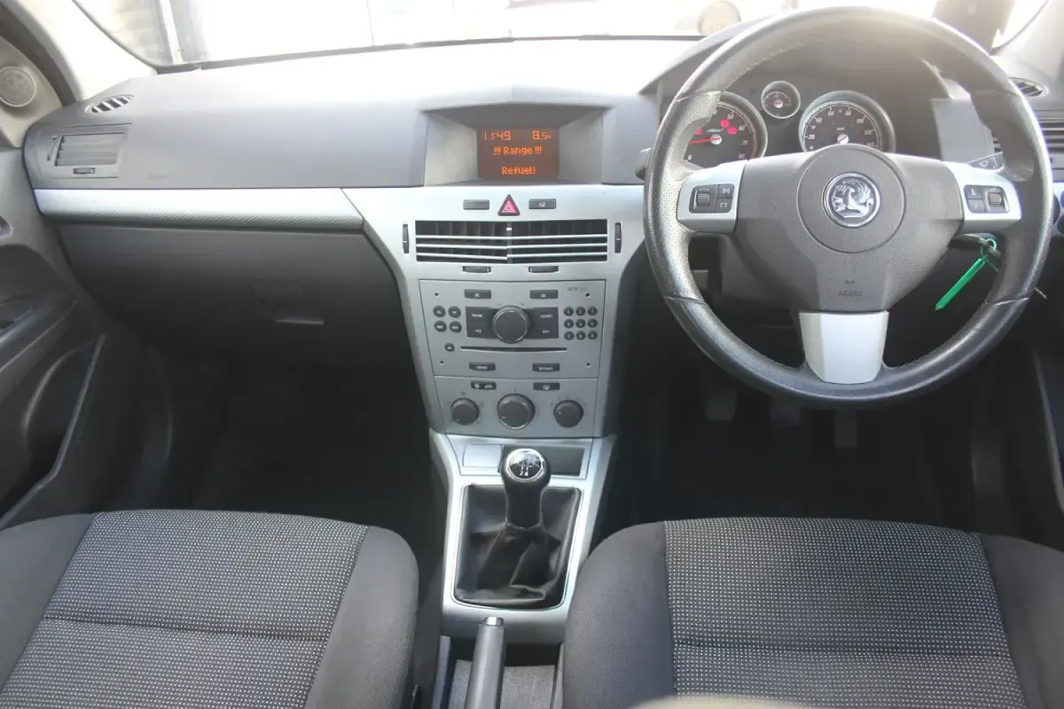 Używany Vauxhall Astra 2009 Niebieski Hatchback