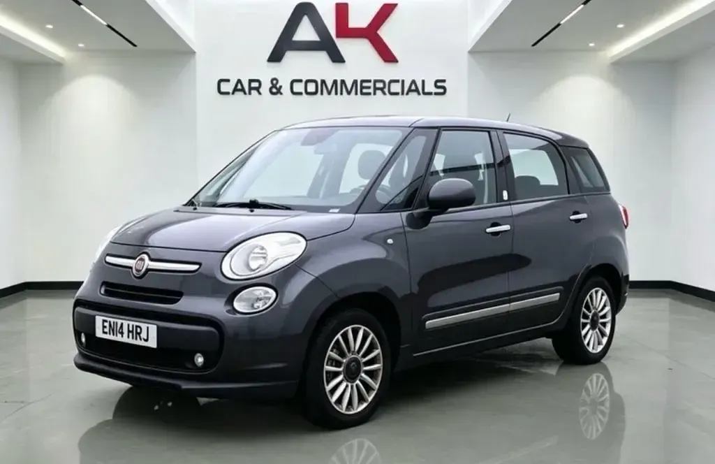 Used Fiat 500L Lounge 2014 Grey MPV