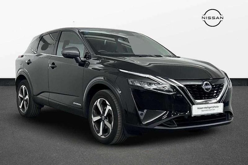Black Used 2023 Nissan Qashqai N-Connecta SUV | £22,500 (Good price) - Image 1/4