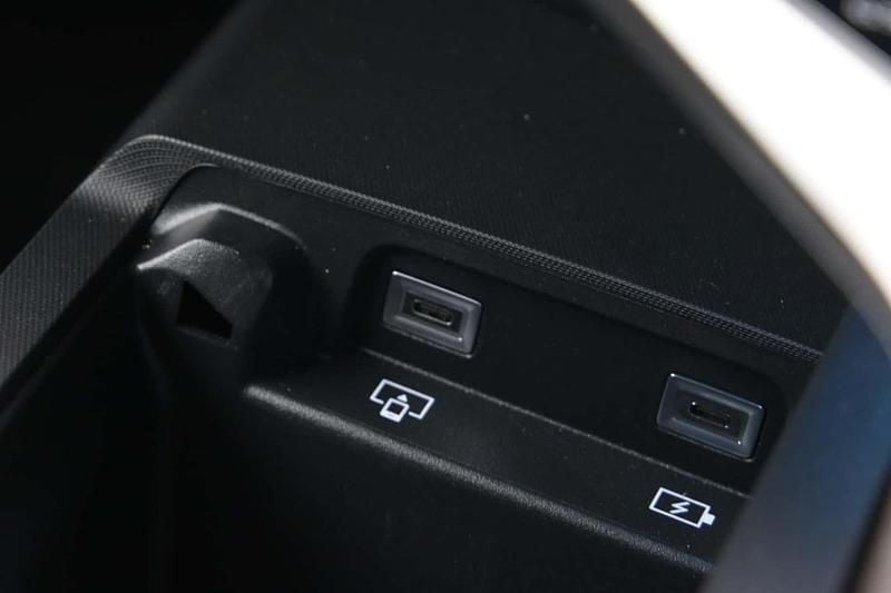 Image 4/4