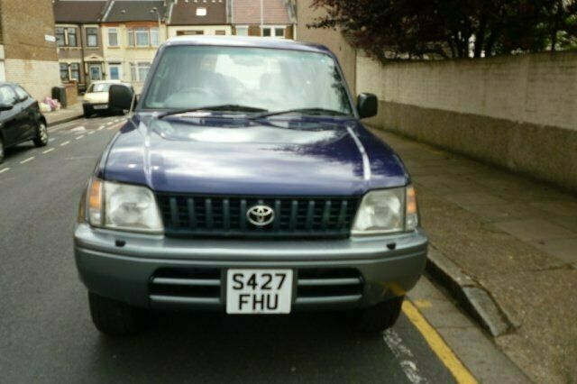 Used Toyota Land Cruiser 161 HP (118 kW) 2003 SUV