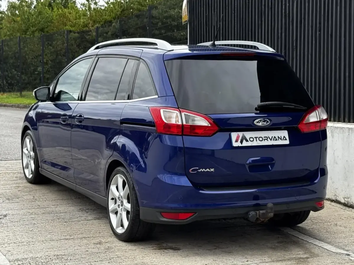 Used Ford Grand C-Max Titanium 2014 Blue MPV