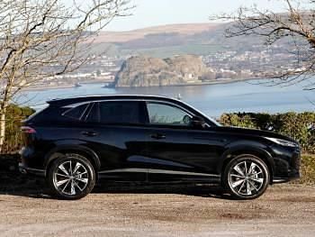 New MG HS SE 169 HP (124 kW) 2025 Black SUV