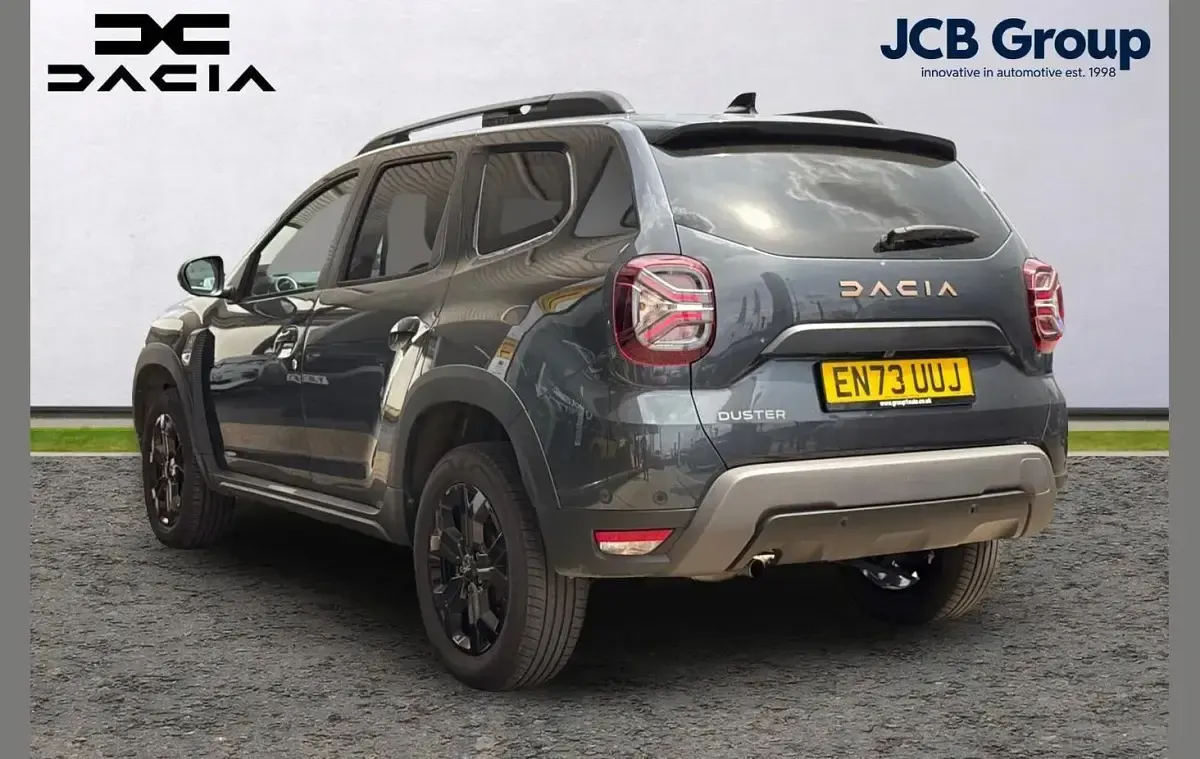 Used Dacia Duster Extreme 98 HP (72 kW) 2024 Grey SUV