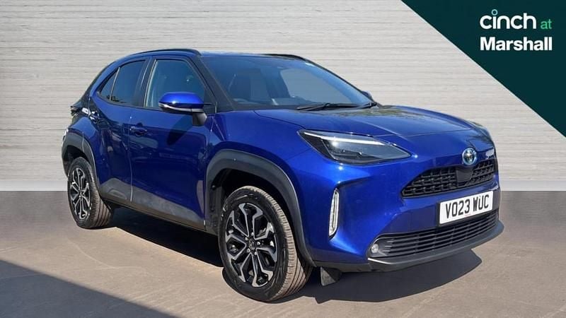 Blue Used 2023 Toyota Yaris Hybrid Design Estate | £20,119 (Good price) - Image 1/1