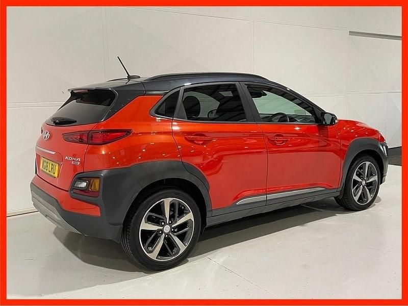 Used Hyundai Kona Premium 177 HP (130 kW) 2018 Orange SUV