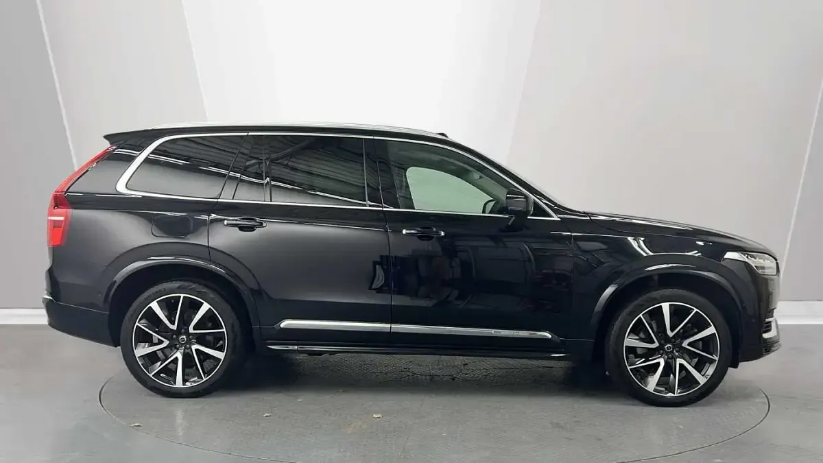 Used Volvo XC90 Ultimate 449 HP (330 kW) 2023 Black SUV