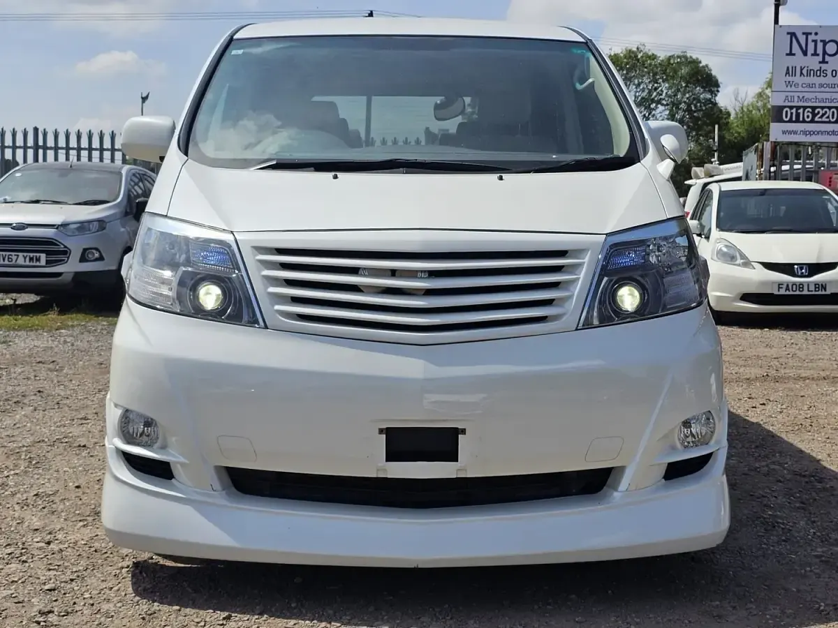 Used Toyota Alphard Edition 220 HP (161 kW) 2007 White MPV