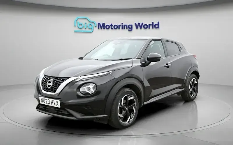 Usado Nissan Juke N-Connecta 114 CV (83 kW) 2023 Negro SUV
