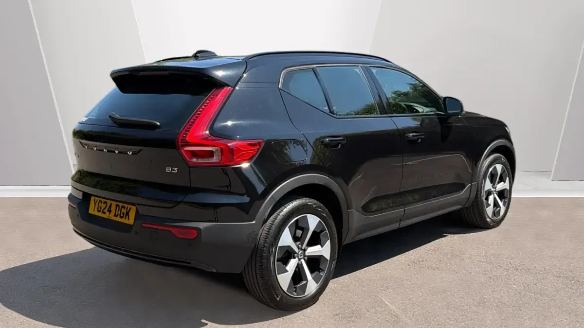 Used Volvo XC40 Plus 163 HP (119 kW) 2024 Black SUV