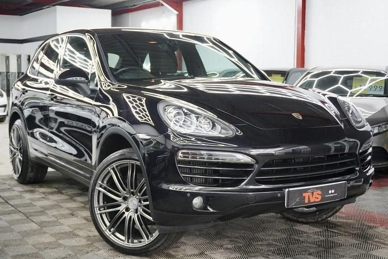 Usado Porsche Cayenne 245 HP (180 kW) 2012 Preto SUV