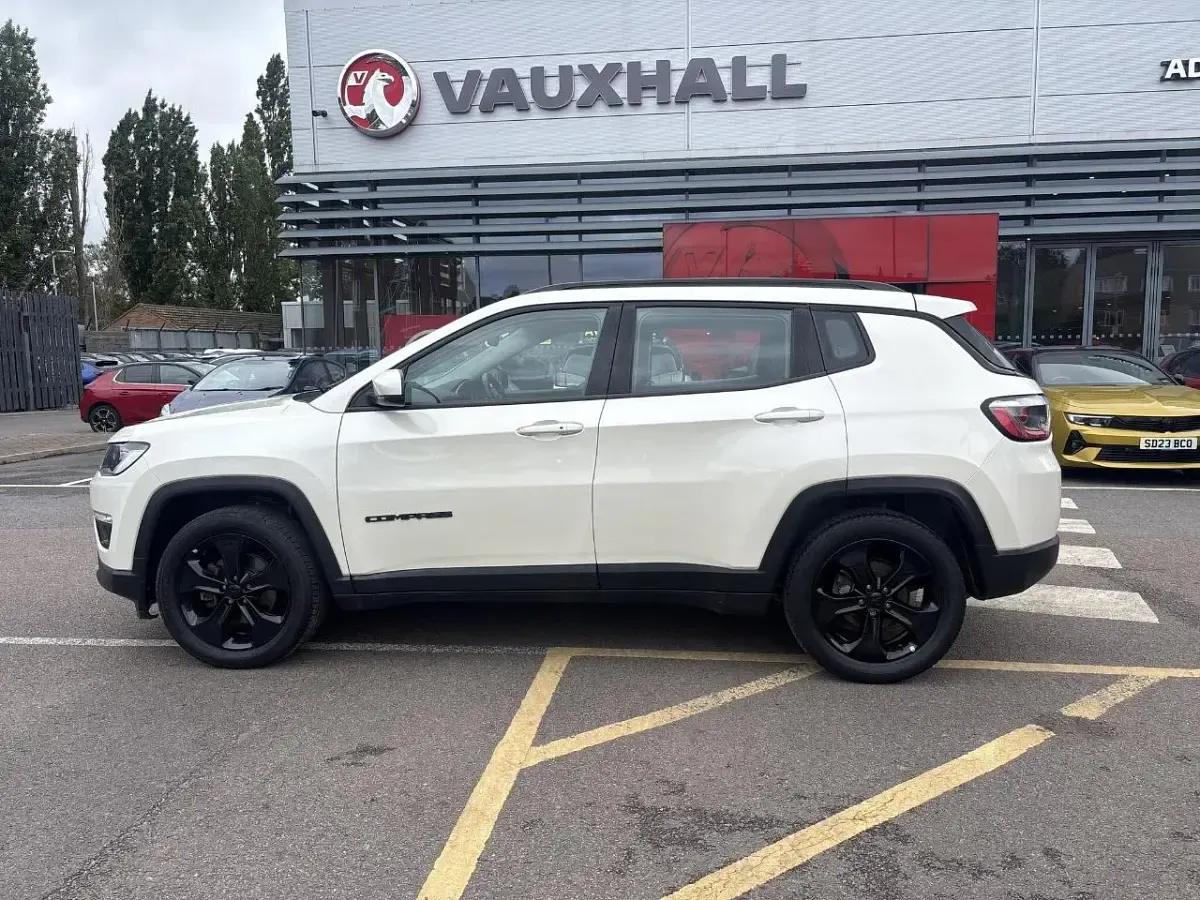 Used Jeep Compass Night Eagle 118 HP (86 kW) 2019 White SUV