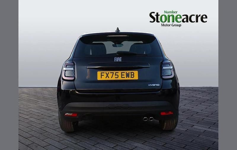New Fiat 600 136 HP (100 kW) 2025 Black Hatchback
