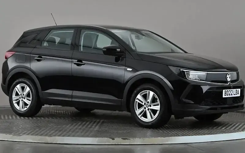 Used Vauxhall Grandland X Design Edition 131 HP (96 kW) 2024 SUV