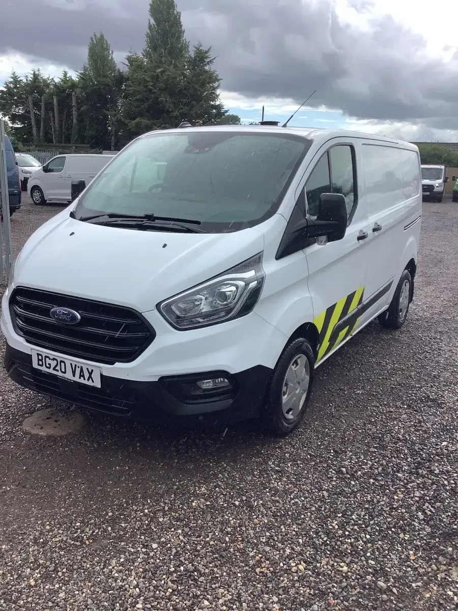 Used Ford Transit Custom 130 HP (95 kW) 2020 White Van