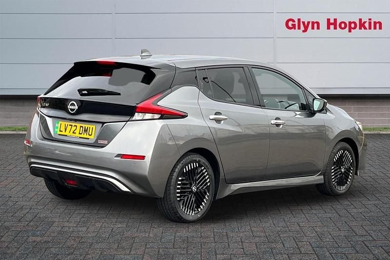 Used Nissan Leaf N-Connecta 110 kW (150 HP) 2022 Grey Hatchback