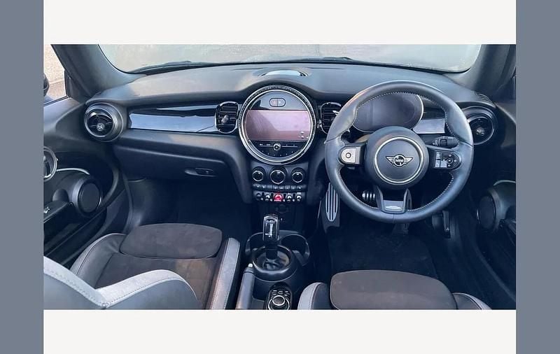 Used Mini Cooper Cabriolet Comfort 136 HP (100 kW) 2024 Black Cabriolet