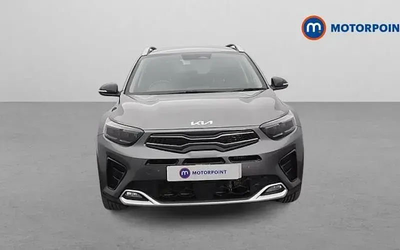 Used Kia Stonic GT-Line S 120 HP (88 kW) 2024 Grey SUV