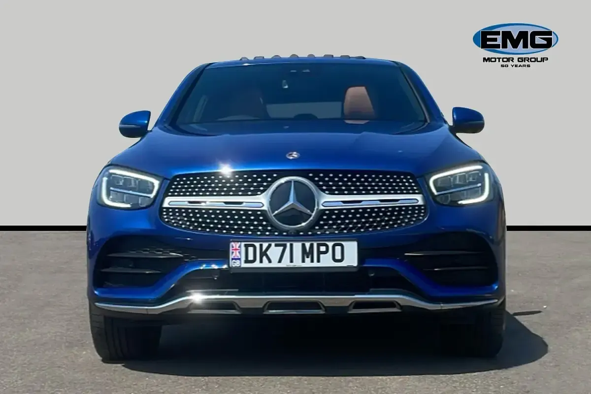 Used Mercedes GLC300 AMG Line Premium Plus 333 HP (244 kW) 2021 Blue SUV