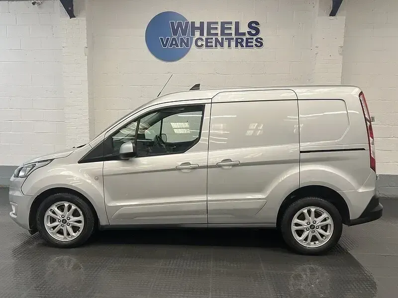 Used Ford Transit Connect Limited 120 HP (88 kW) 2023 Silver MPV