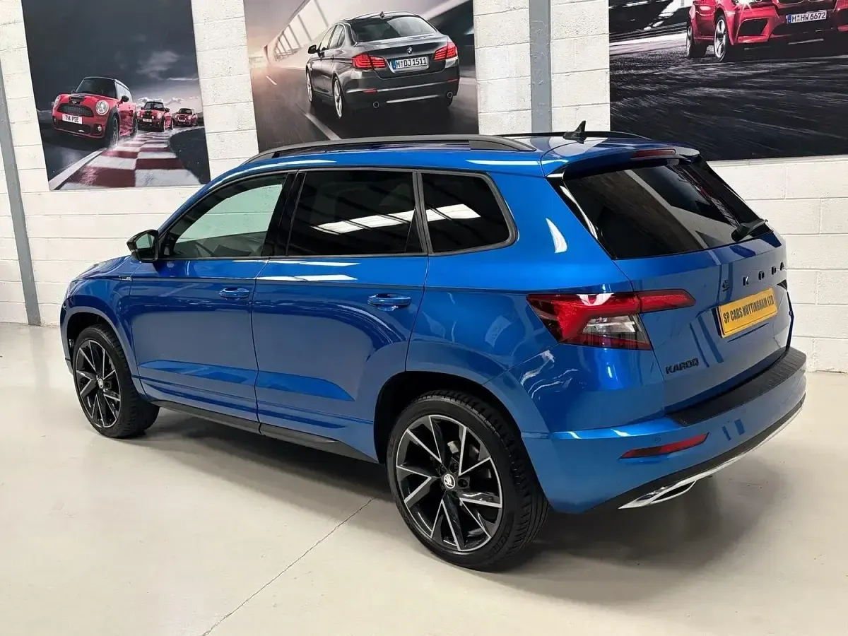 Used Skoda Karoq SportLine 190 HP (139 kW) 2021 Blue SUV