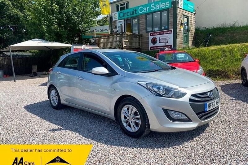 Silver Used 2012 Hyundai i30 Active Hatchback | £3,800 (Fair price) - Image 1/1