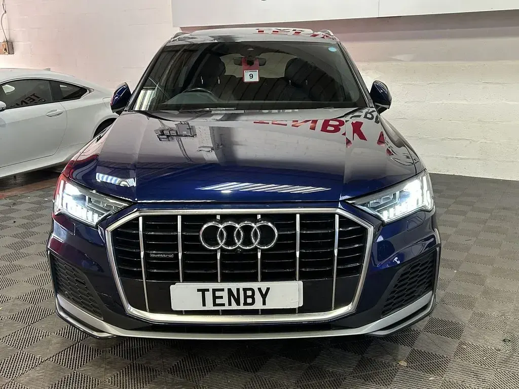 Used Audi Q7 S-Line 286 HP (210 kW) 2020 Blue SUV