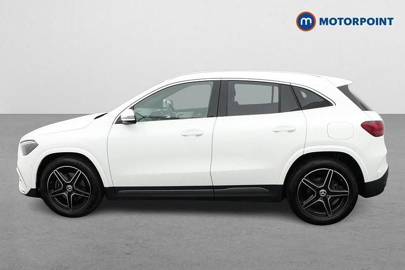 Used Mercedes GLA200 Executive 163 HP (119 kW) 2025 White SUV