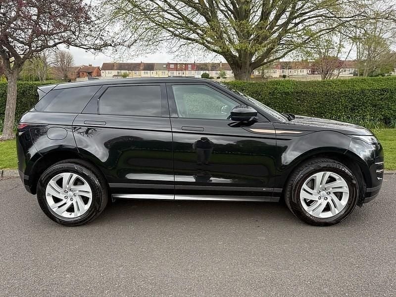 Używany Land Rover Range Rover evoque R-Dynamic 150 KM (110 kW) 2019 Czarny SUV