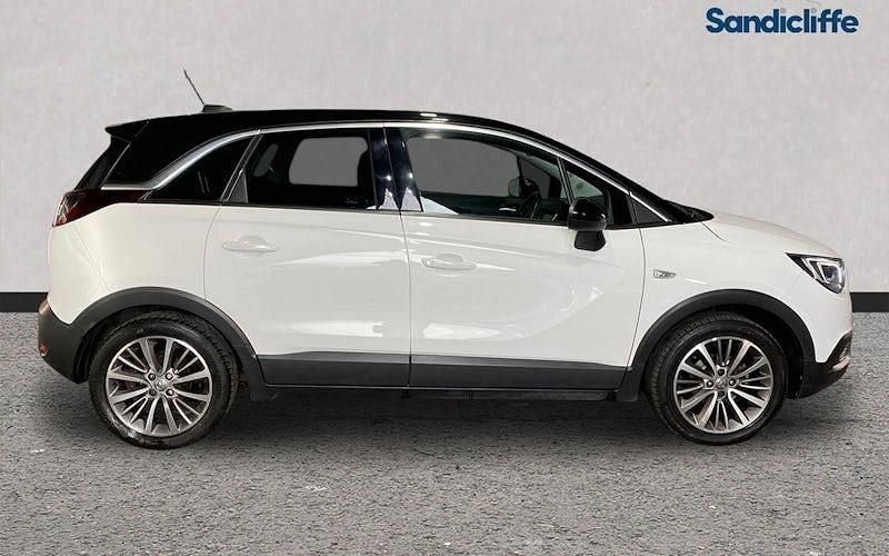 Used Vauxhall Crossland X 83 HP (61 kW) 2020 White SUV
