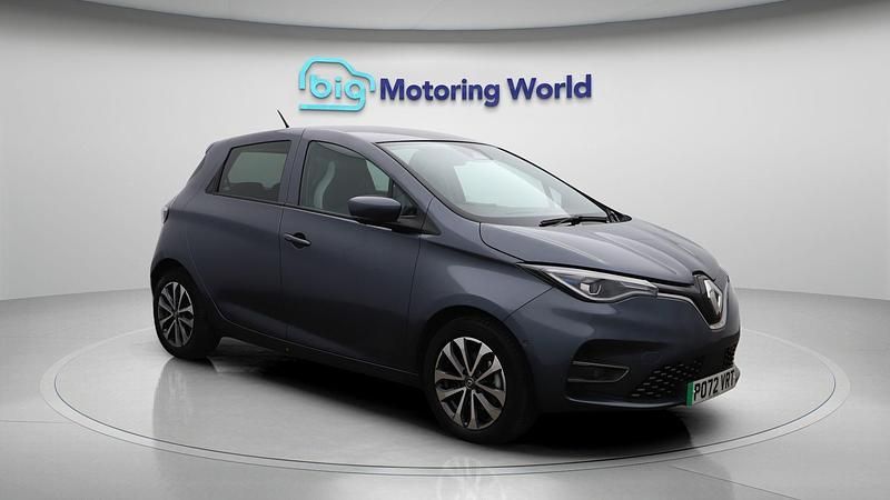Used 2022 Renault Zoe GT-Line Hatchback | £11,934 (Fair price) - Image 1/4