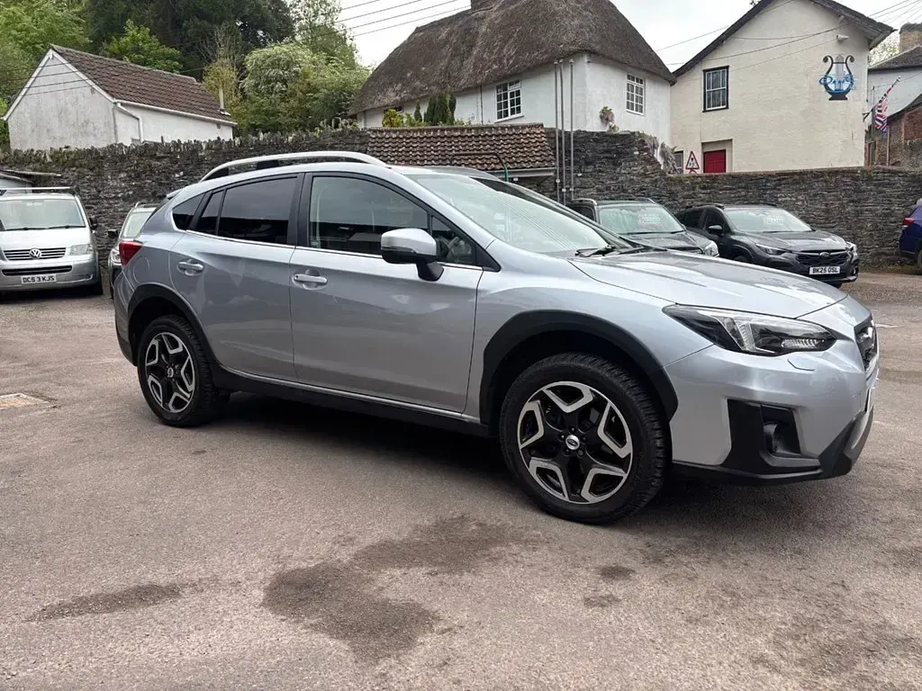Używany Subaru XV Premium 150 KM (110 kW) 2017 Srebrny SUV