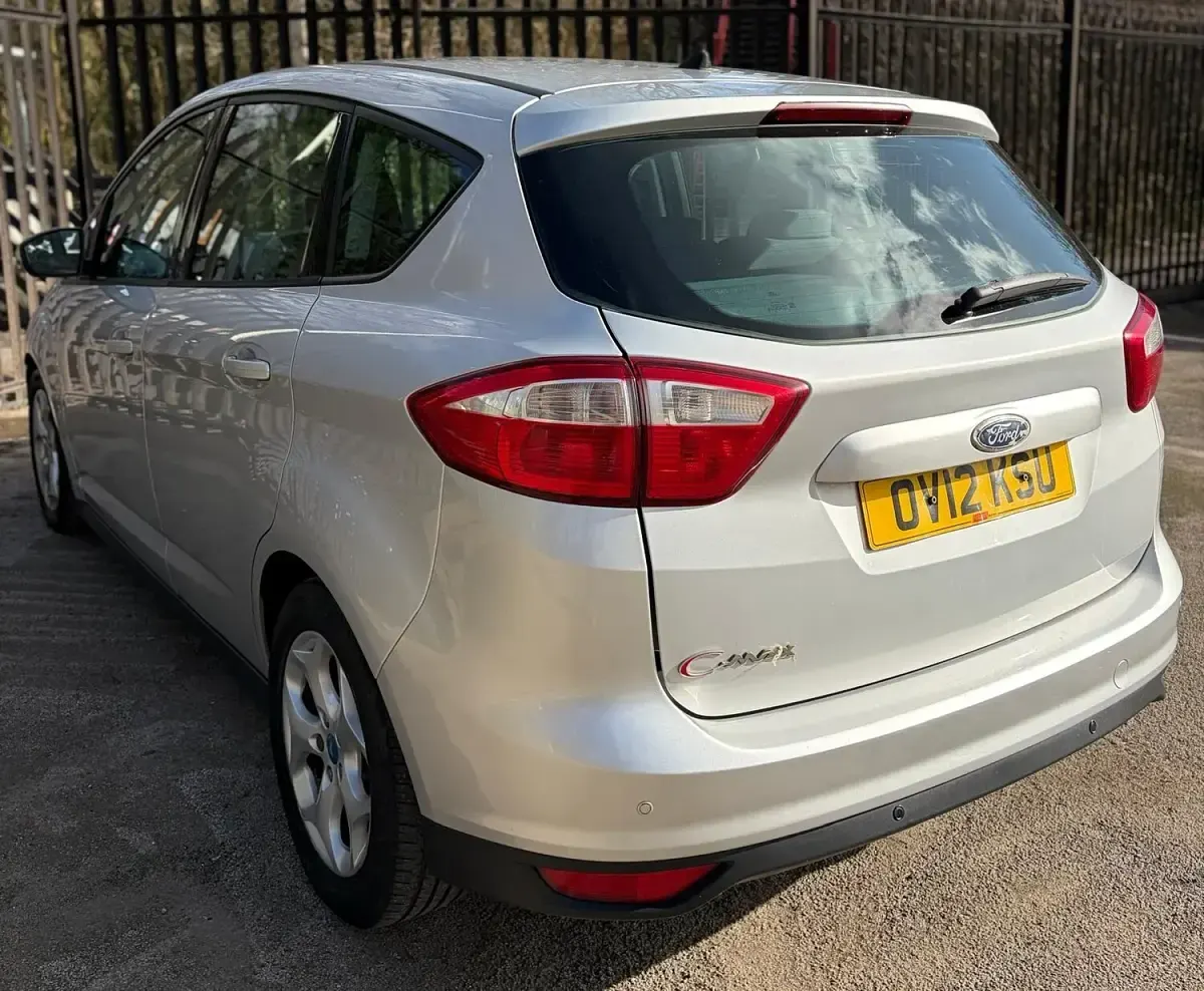 Used Ford C-MAX Zetec 115 HP (84 kW) 2012 Silver MPV