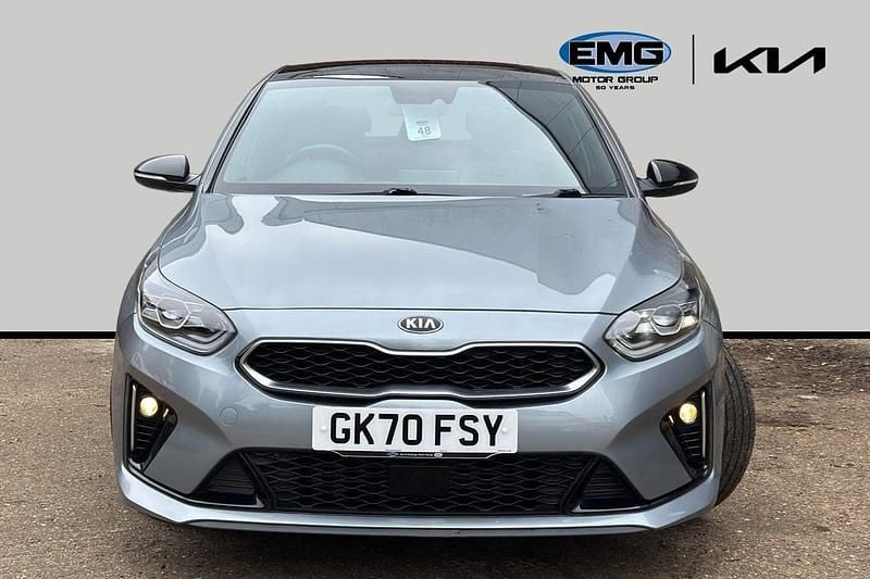 Used Kia Ceed GT GT-Line 138 HP (101 kW) 2020 Luna silver Hatchback