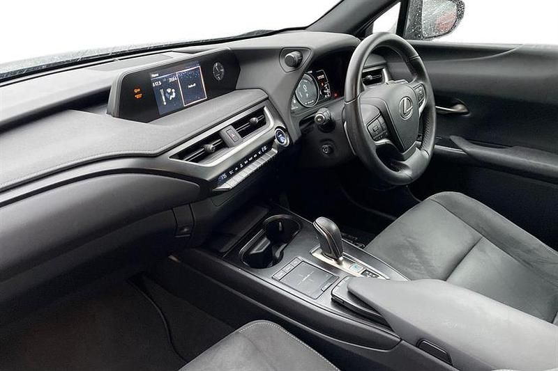 Used Lexus UX 150 kW (204 HP) 2022 Sonic grey SUV